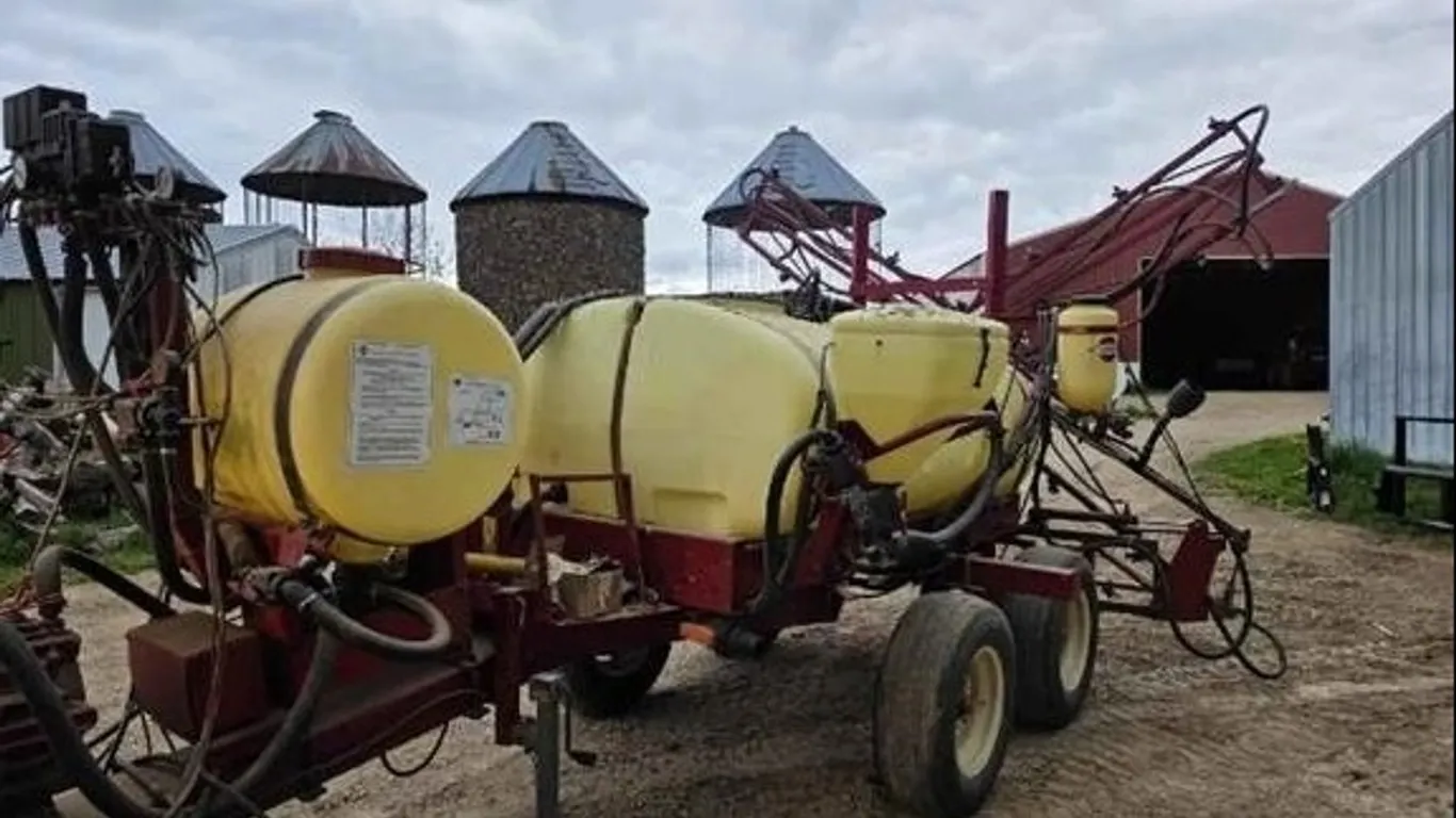 Hardi Pull Type Sprayer 500 Gal Model TR500