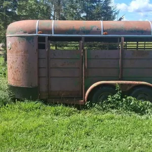 16' Bumper Pull Cattle Trailer
