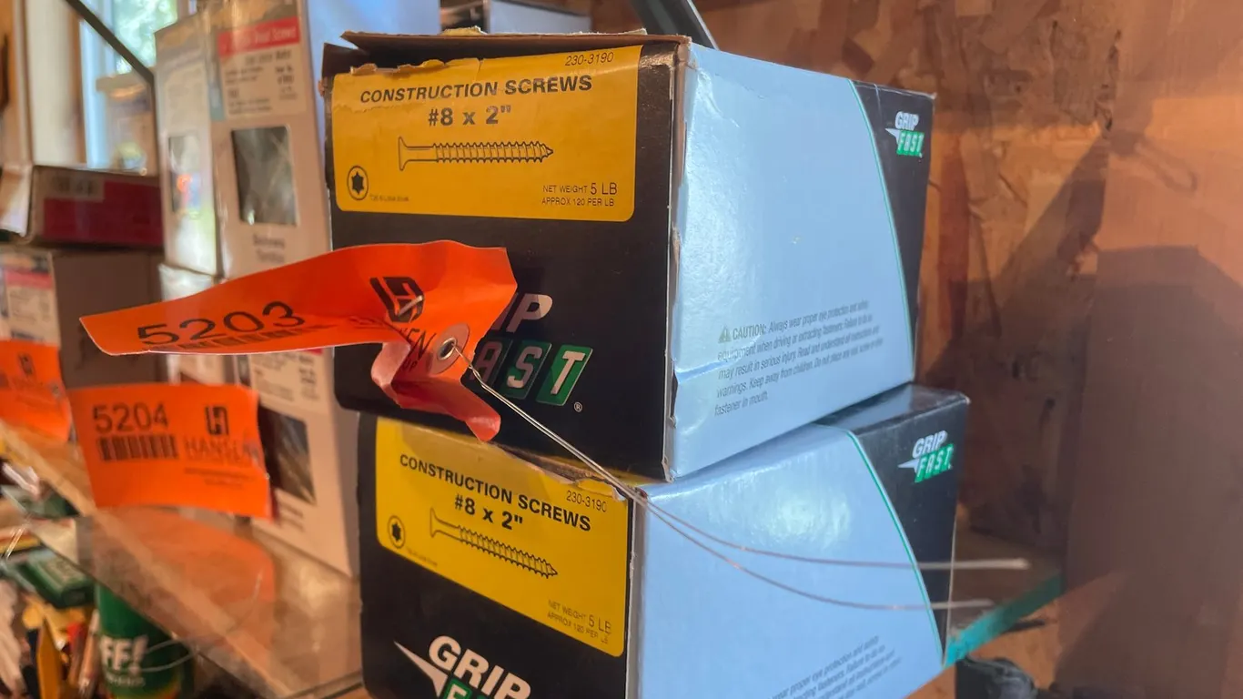 (2) Boxes of Grip Fast #8 x 2"