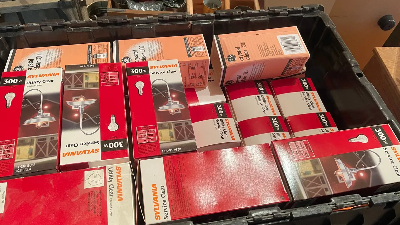 (1) Large Bin of Light Bulbs