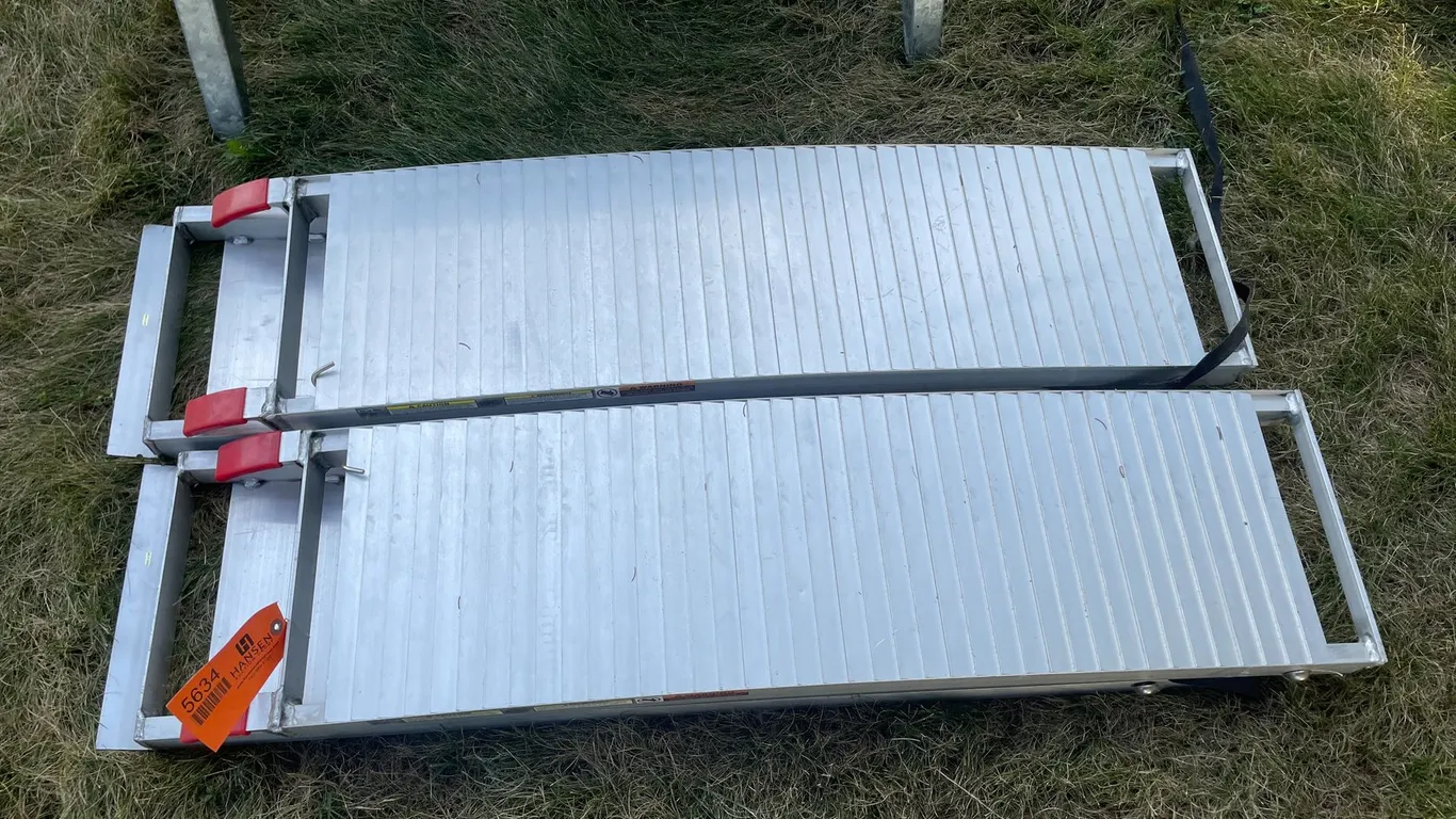 (2) Aluminum Loading Ramps