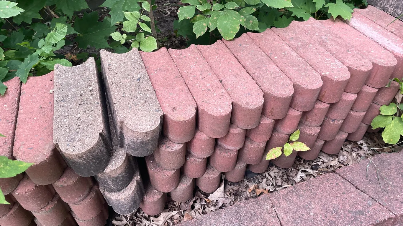 Paving Stone & Retaining Blocks