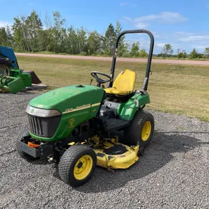 2010 John Deere 2305 4wd Tractor (Mason, WI)