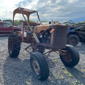 Vintage Allis-Chalmers 2wd Tractor (Mason, WI)
