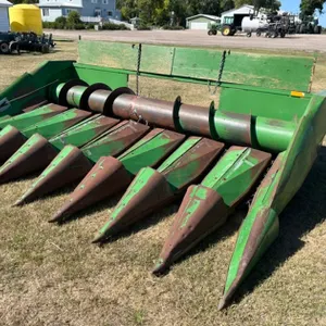 John Deere 653 8-Row Combine Corn Head (Fargo, ND)