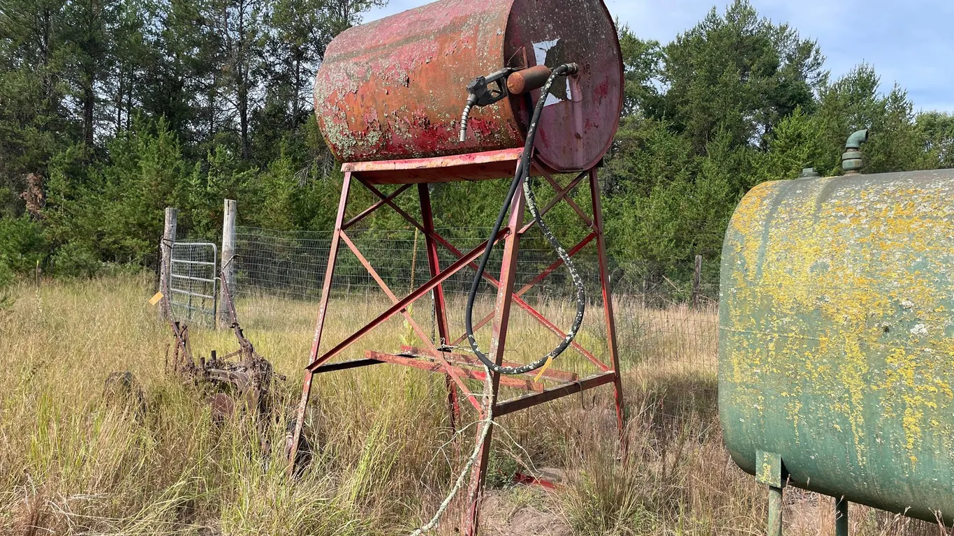 Fuel Tank on Stand