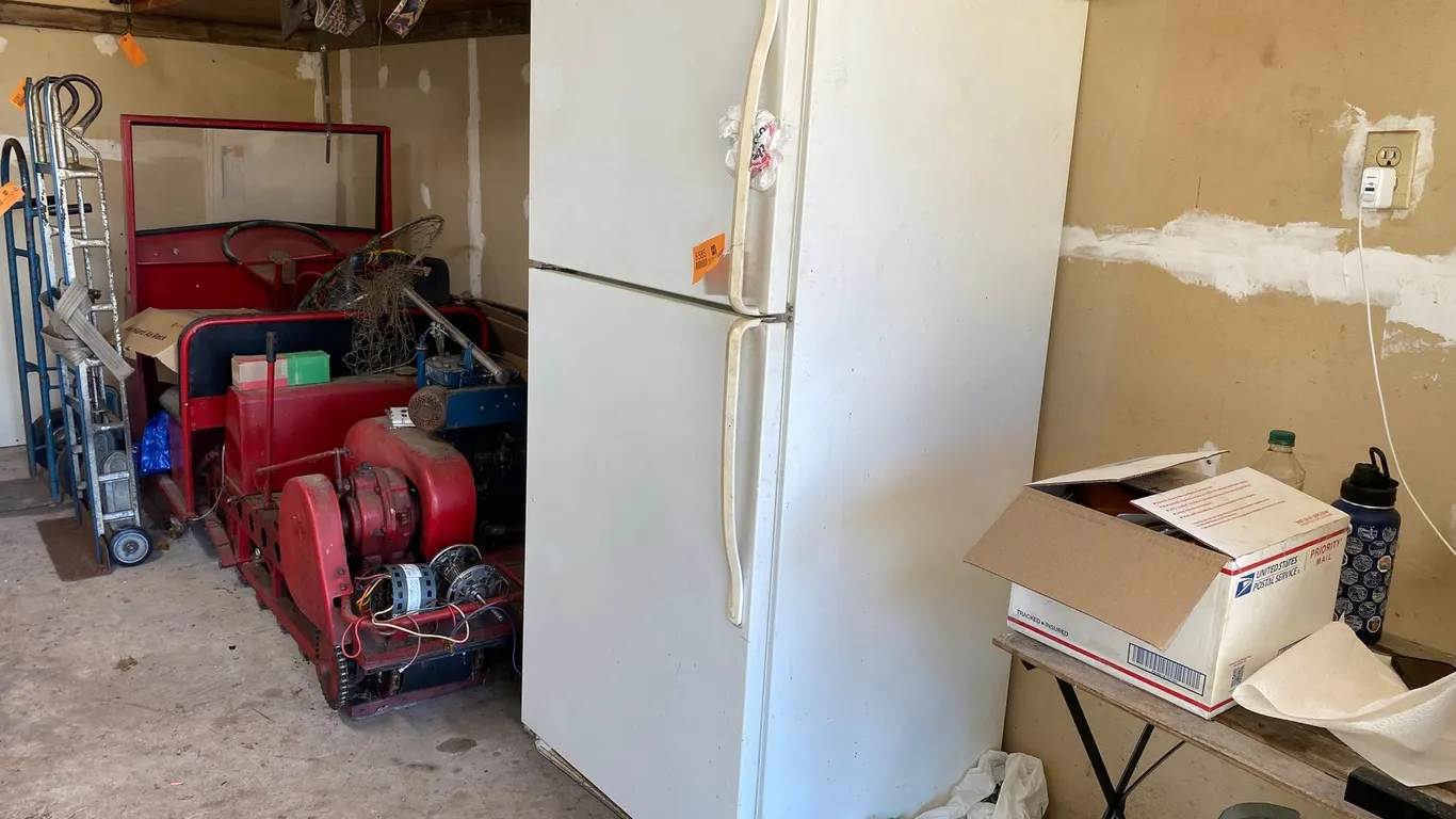 Roper Refrigerator/Freezer