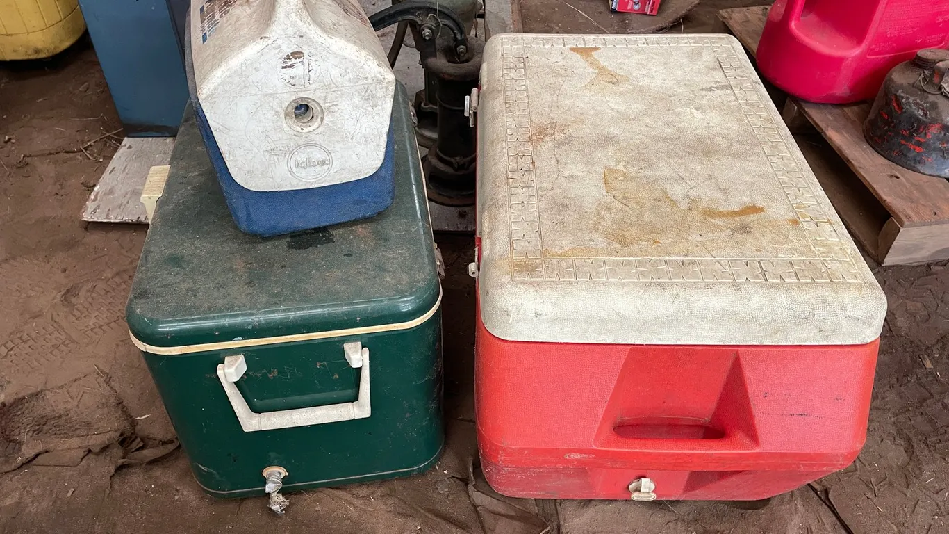 (3) Coolers
