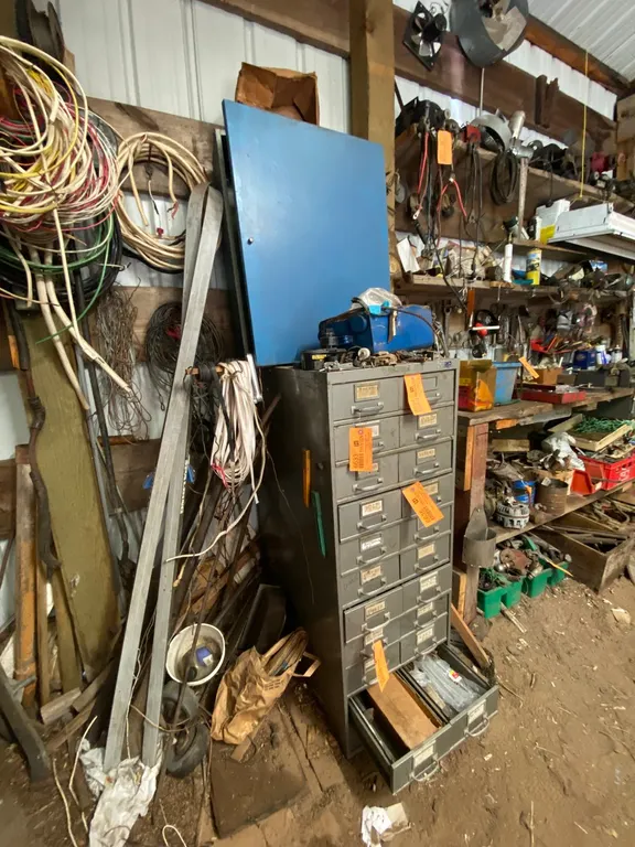 Metal Filing Cabinet & Metal Storage Cabinet