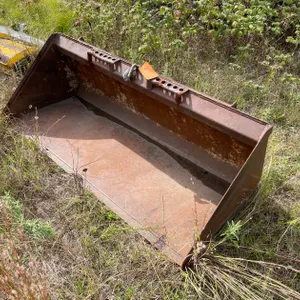 Universal Mount 60" Skid Steer Bucket