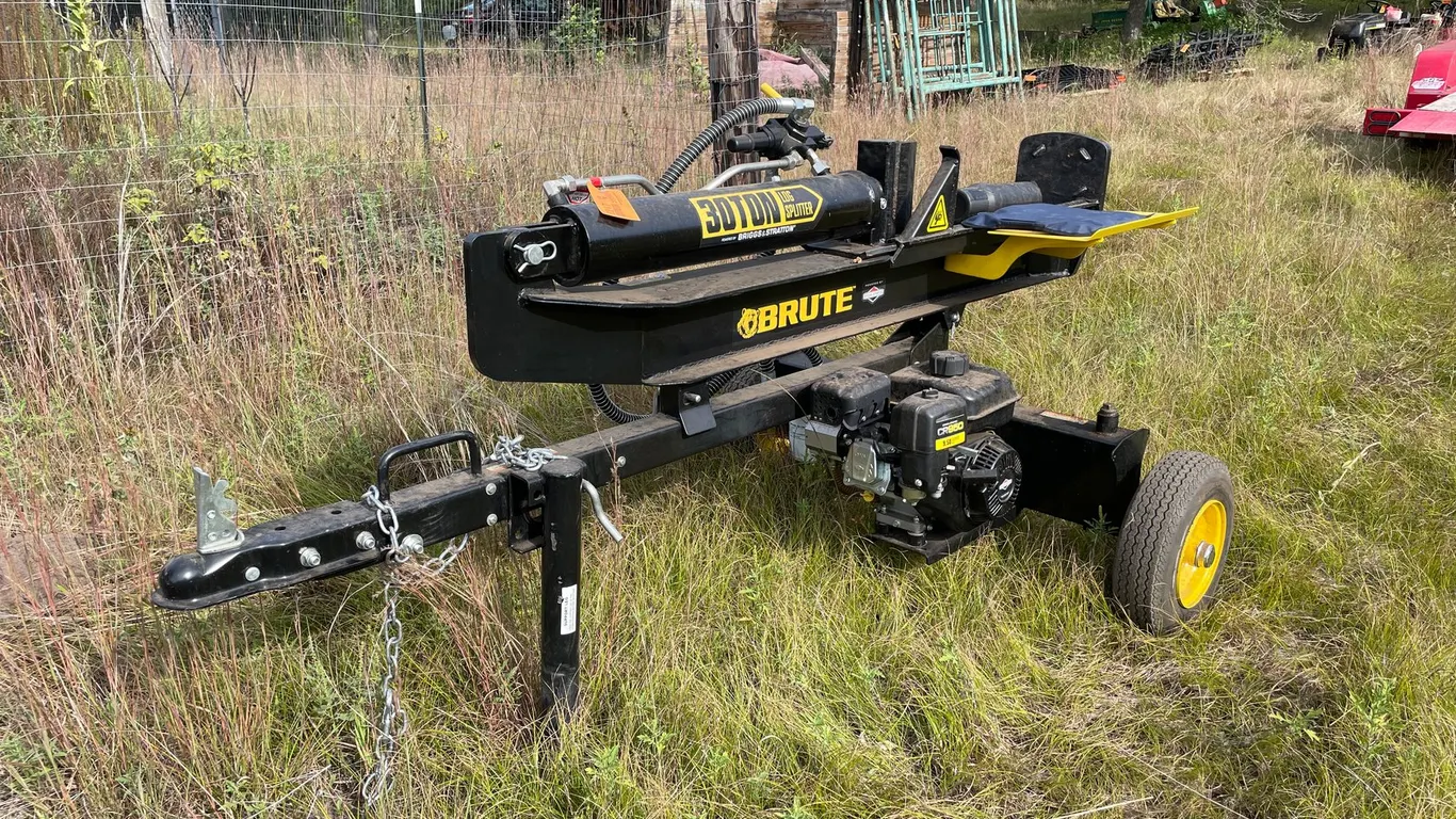 Brute YTL-014-441 Gas Powered Towable Log Splitter