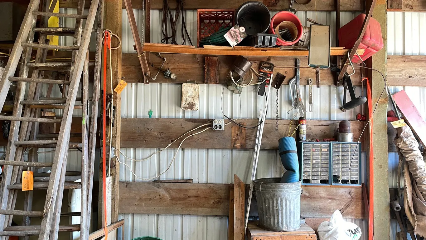 Assortment of Lawn & Garden Supplies, Shop Items