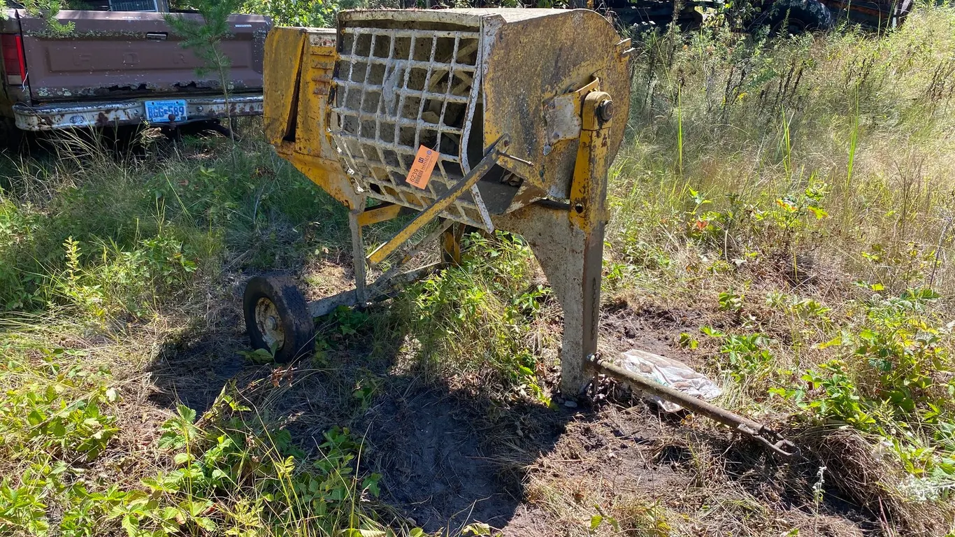 Gilson Gas Powered Towable Cement Mixer