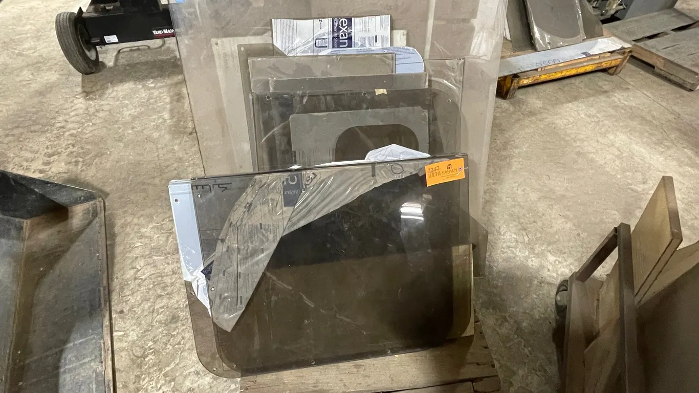 (2) Pallets of Glass