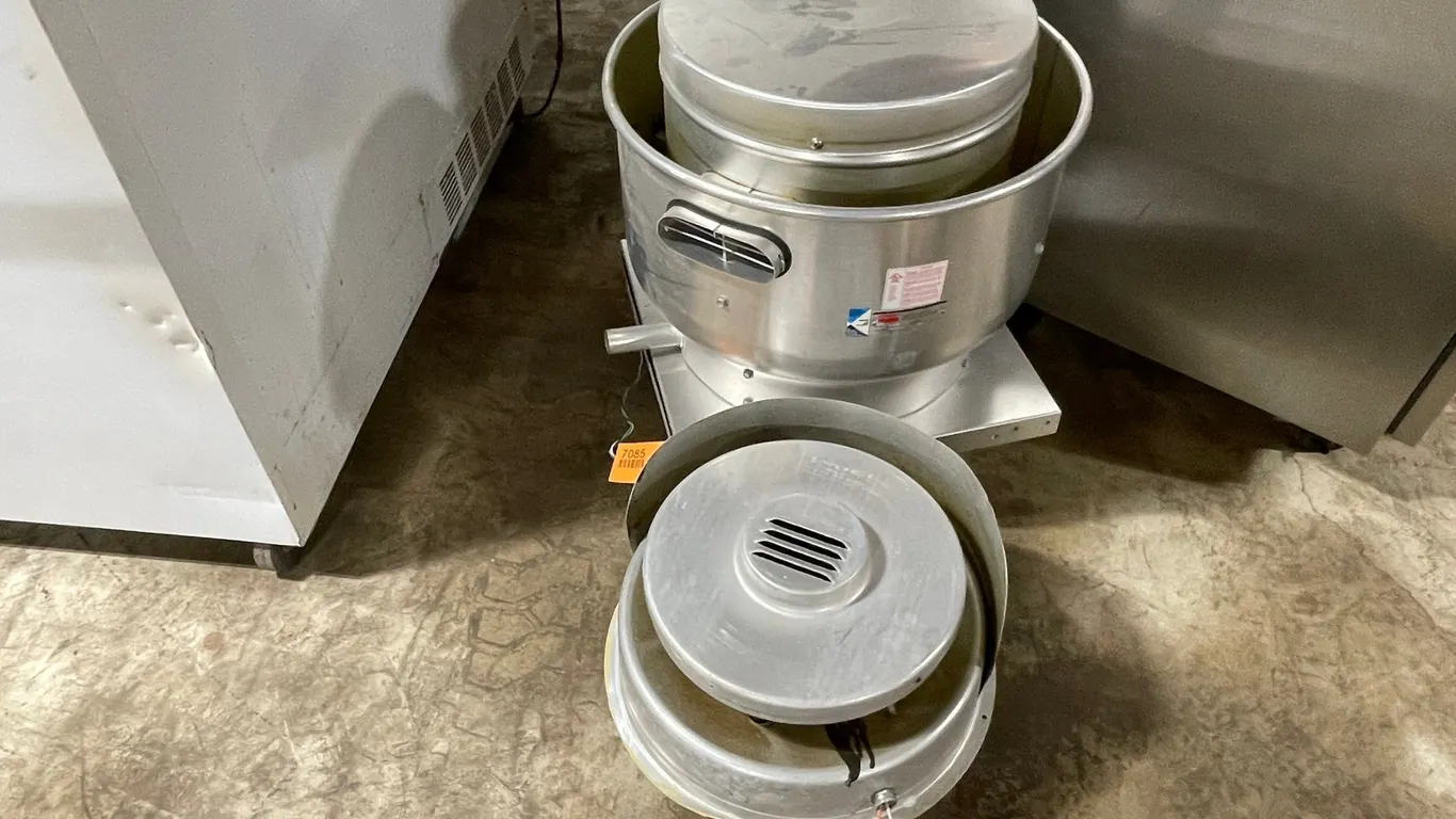 (2) Exhaust Fans