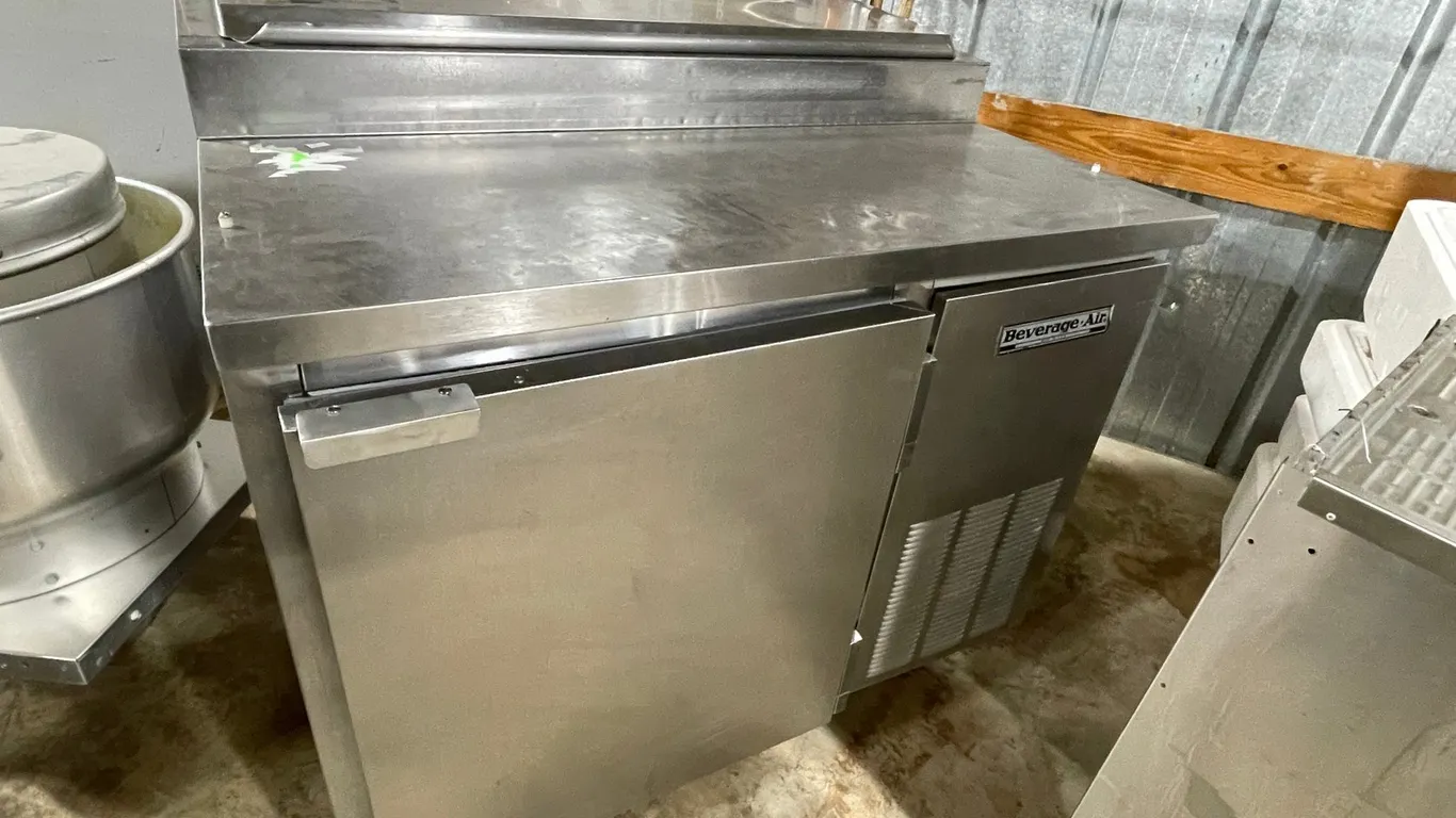 Beverage Air Cooler