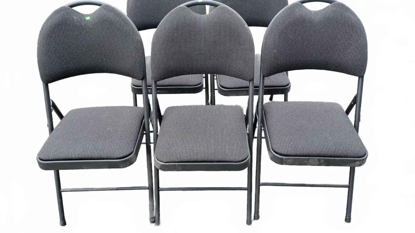 6 Black Metal Folding Chairs with Cushioned Seats
