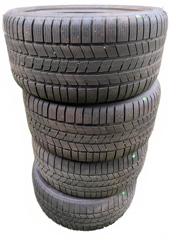 4 Pirelli Scorpion 315/35 R20 110V Tires