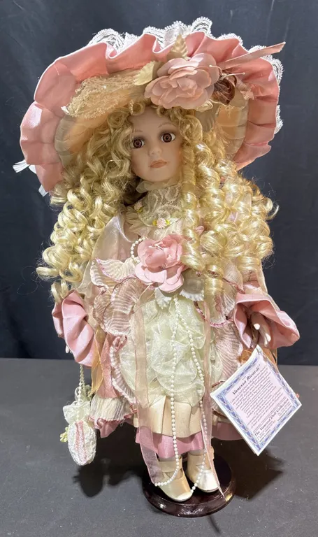 Vanessa Ricardi Limited Edition Porcelain Doll Vanessa Doll Collection 2004