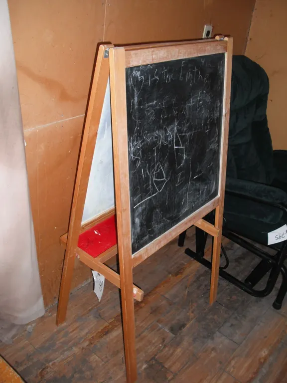 chalkboard/whiteboard