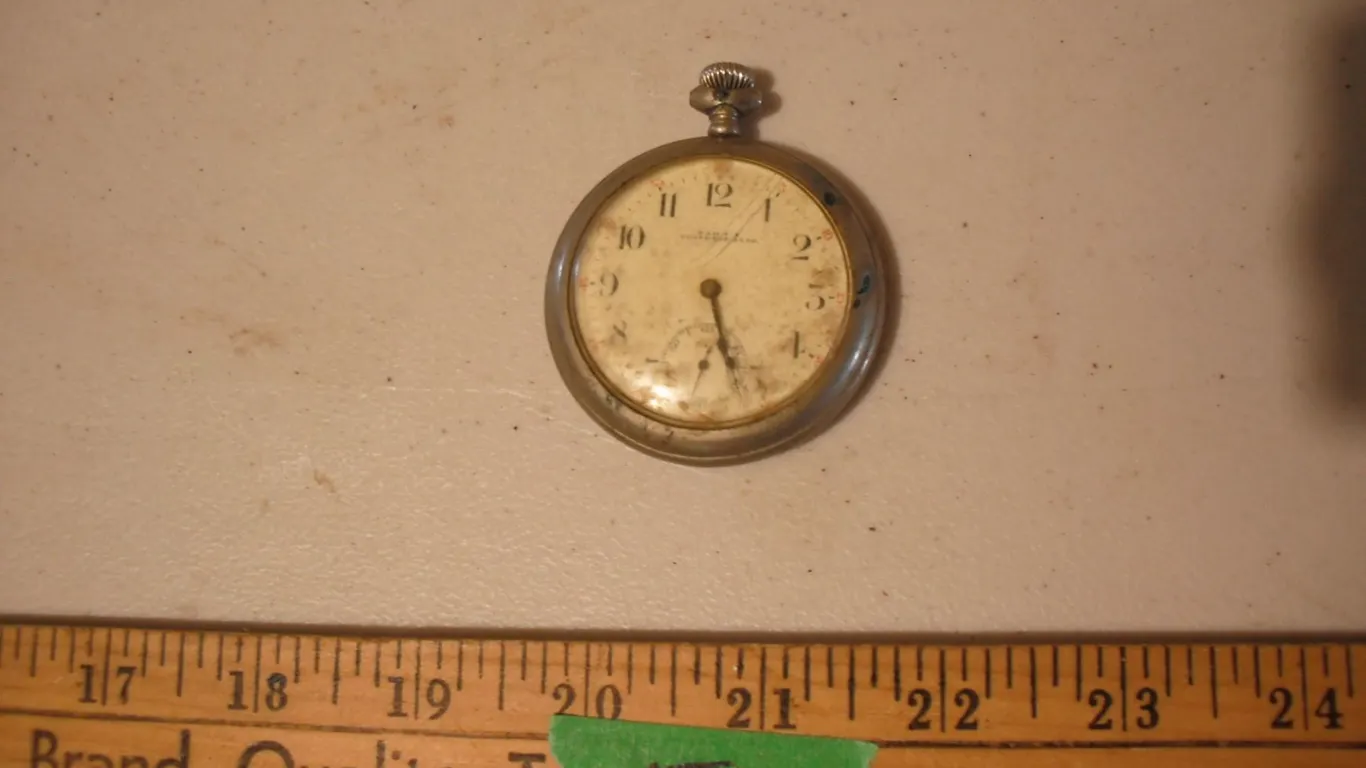 Hamm's Rosthern Sask pocket watch - not working condition
