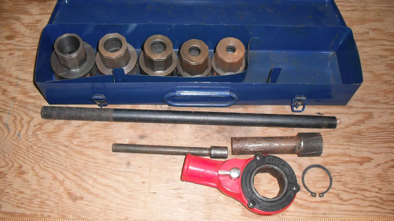 pipe threader set - 1/4" to 1"