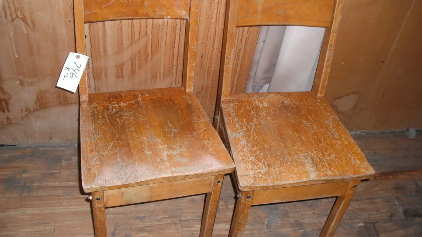 2 vintage wooden chairs