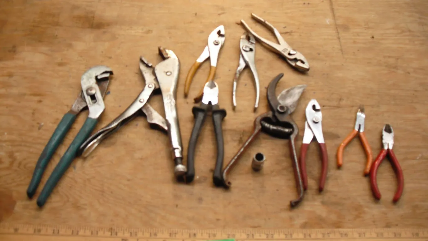pliers, vice grips & shears