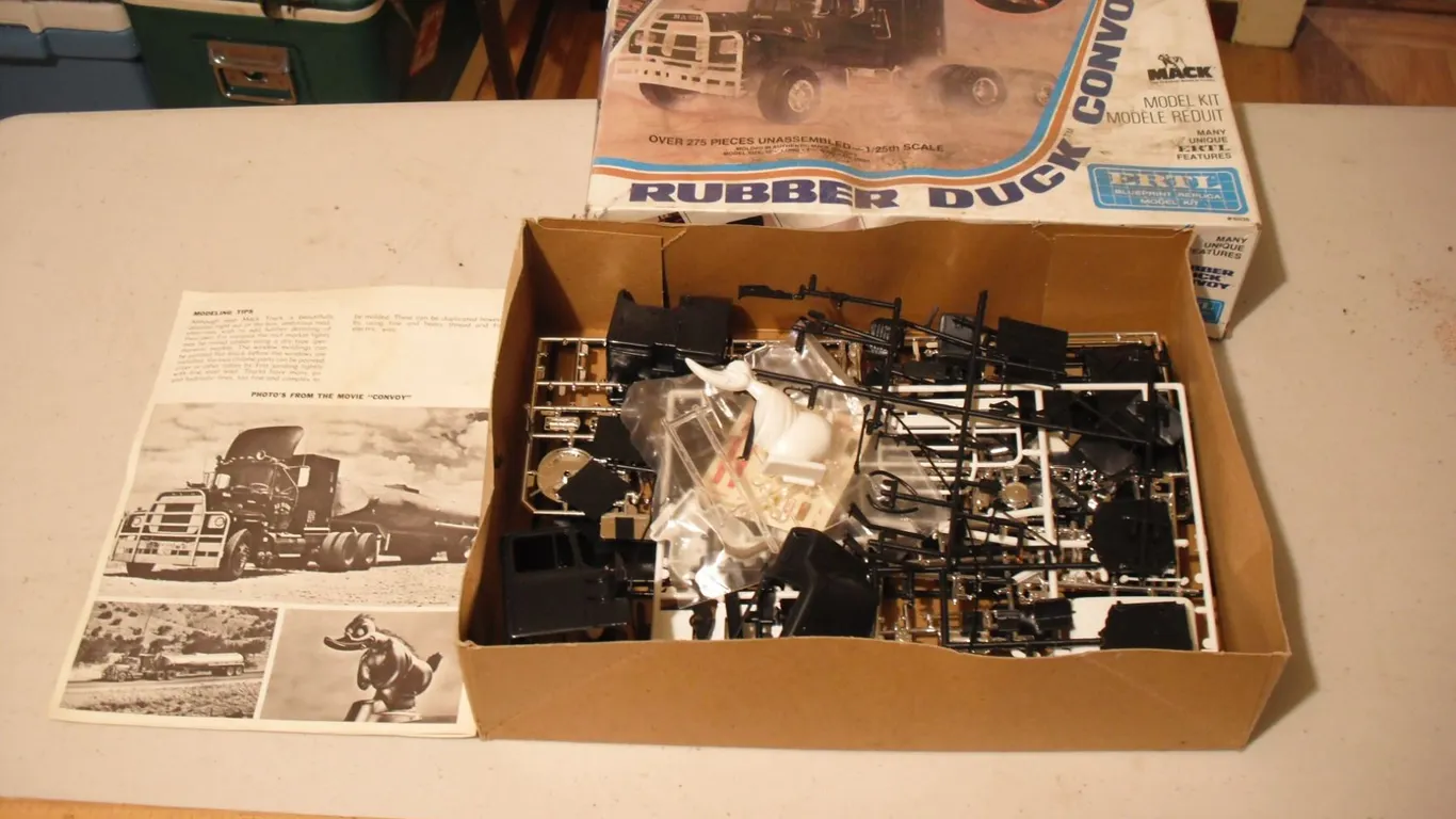 Mack truck model kit parts