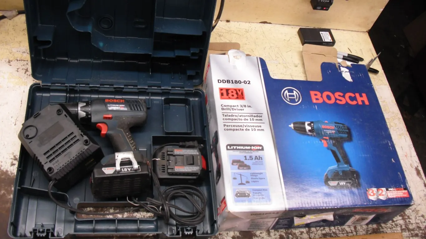 Bosch cordless 3/8" drill driver w/ charger & 2 batteries