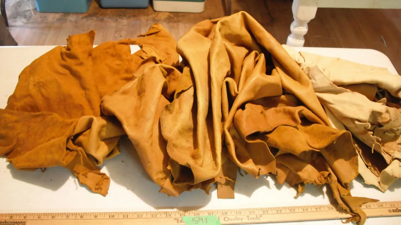 lot of hide/leather