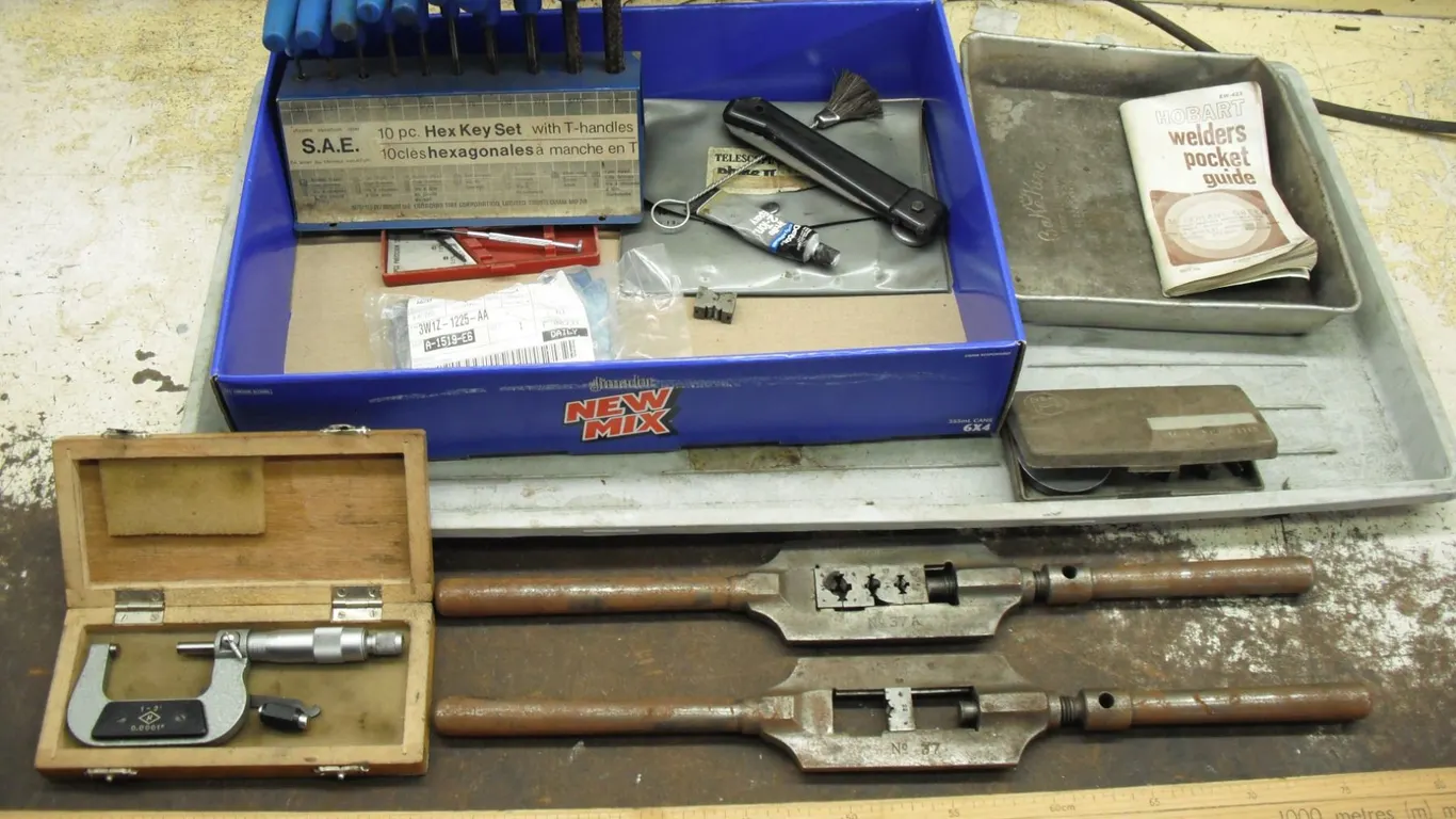 hex key set, micrometer, tap and die, etc.