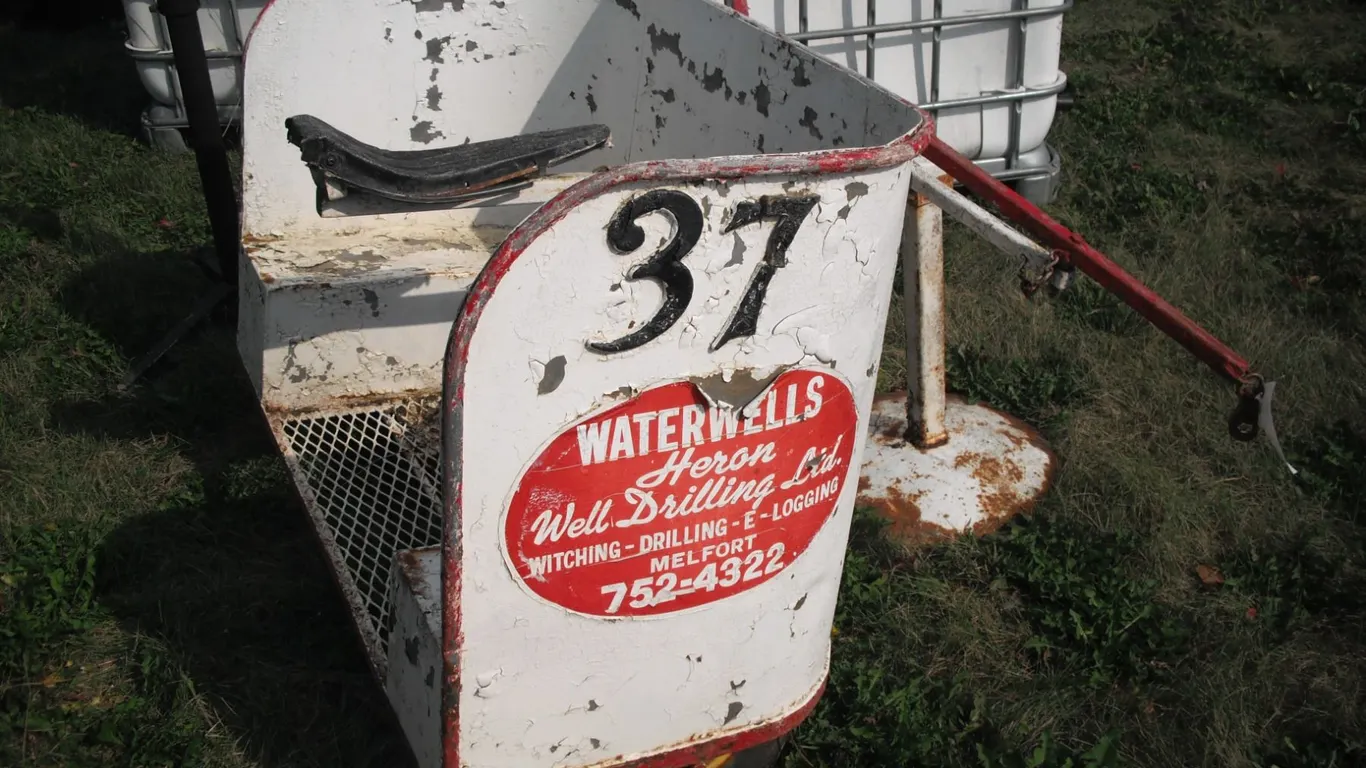 Waterwells vintage chariot