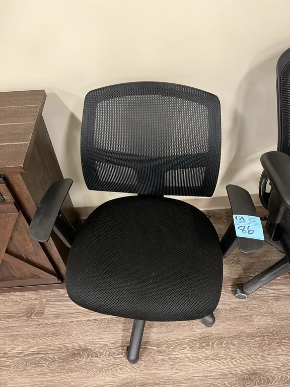 Office Chair with mesh back
