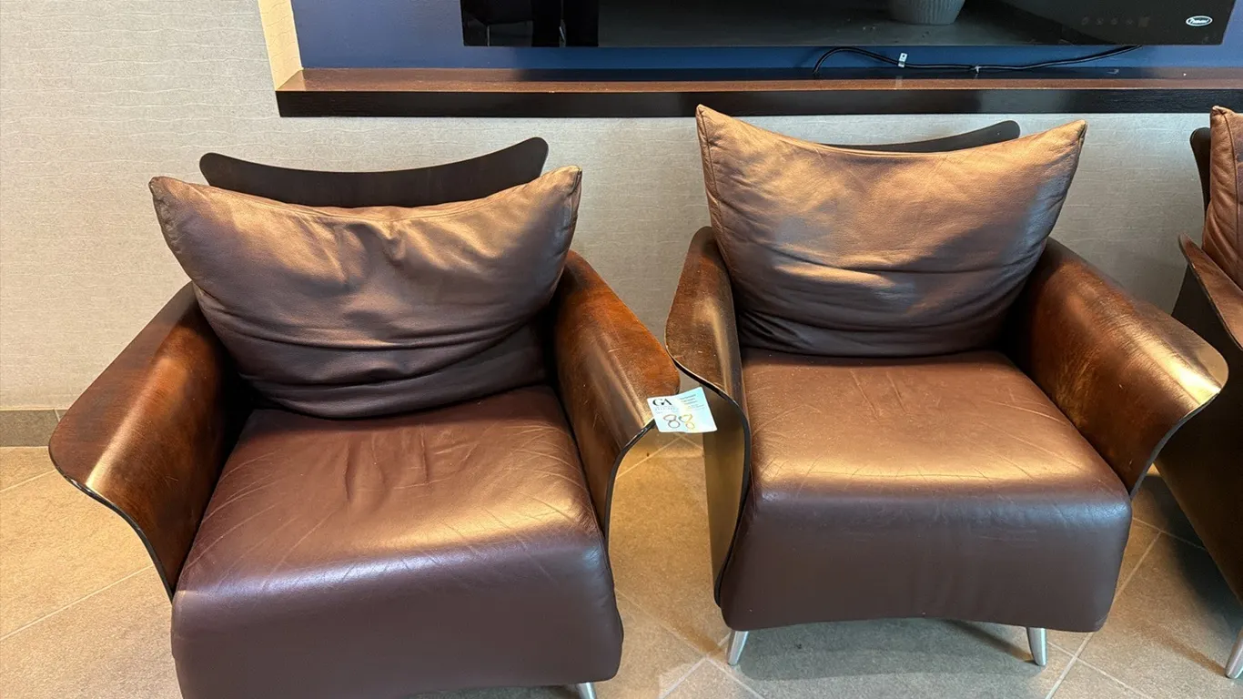 2 Keilhauer Contemporary Brown Leather Lounge / Club Chairs