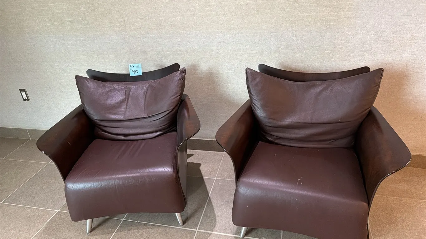2 Keilhauer Contemporary Brown Leather Lounge / Club Chairs