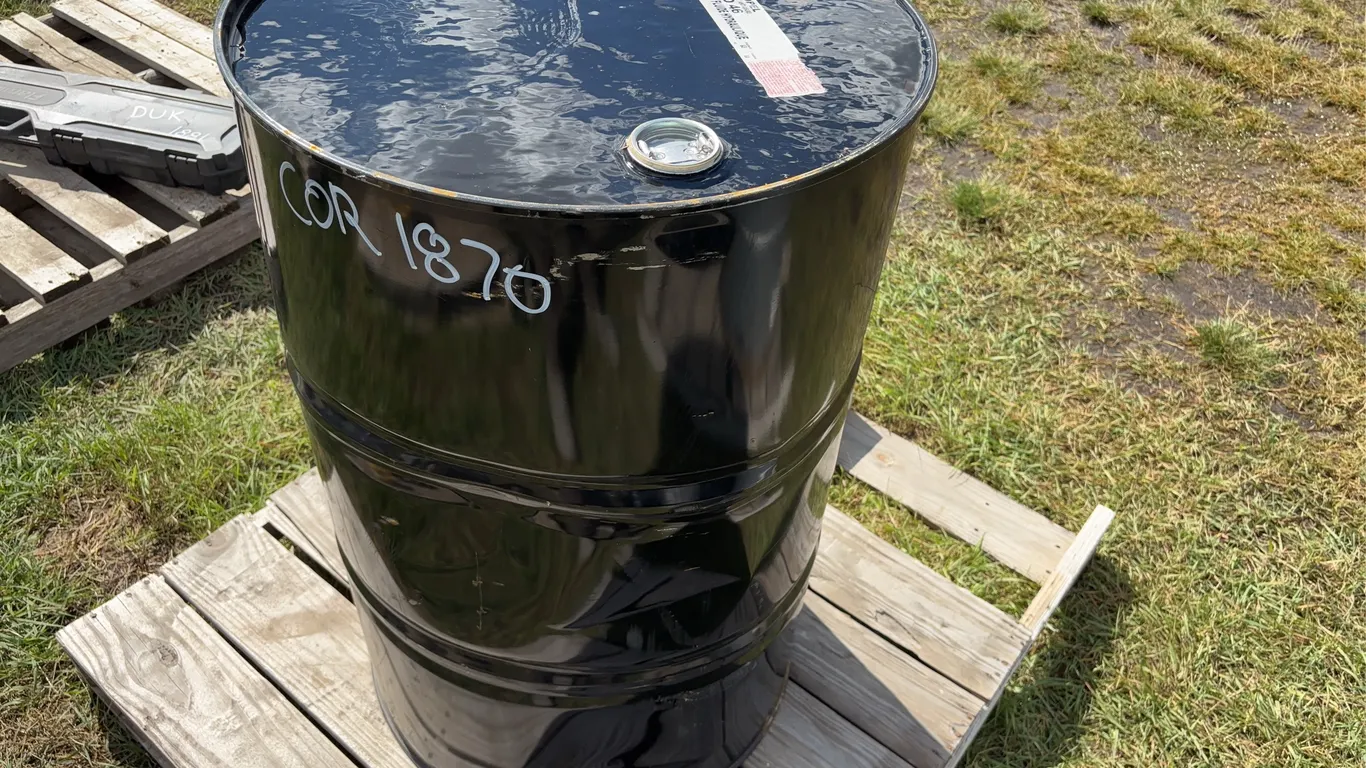1 - Oil Drum, Engine or Hydraulic Oil Inside *Unreserved*