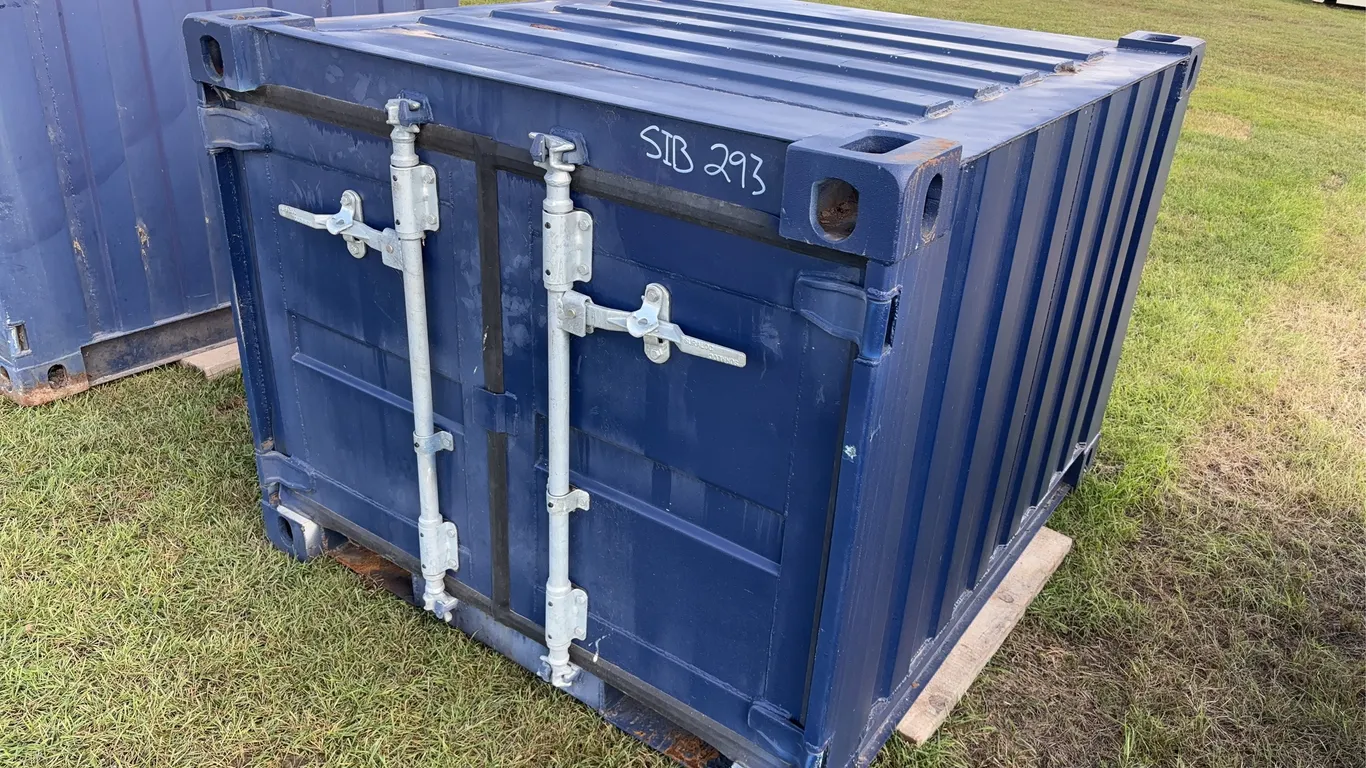 Steel Container Crate Approx. 5'8'' x 4'10'' x 4' *Unreserved*