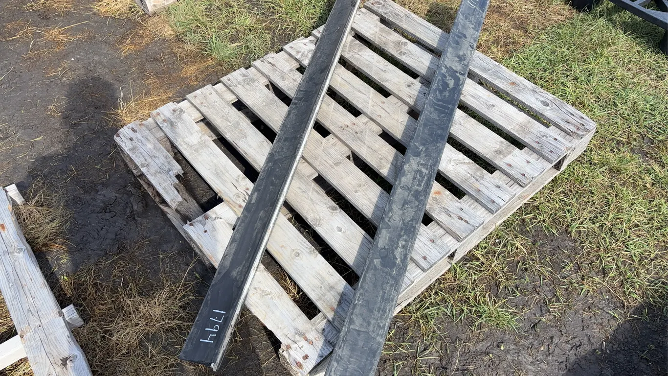 2 - Rubber Pieces approx 5'5'' w/ Mounting Beams *Unreserved*