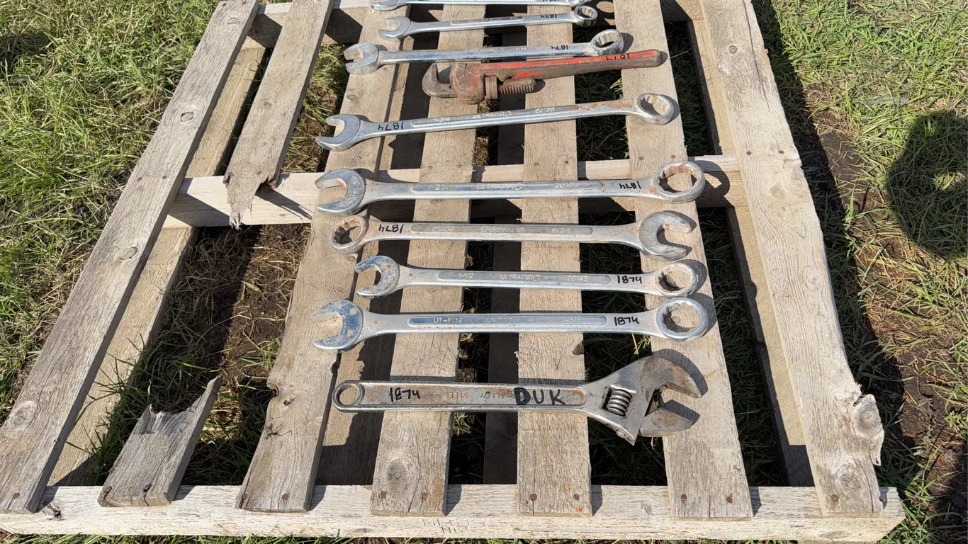 Wrenches; 1 5/8", 1 1/2", 1 5/8", 1 3/4", 2",1 1/4", 1 3/8", 18" Crescent wrench, 18" Pipe wrench, 1 7/16" pi