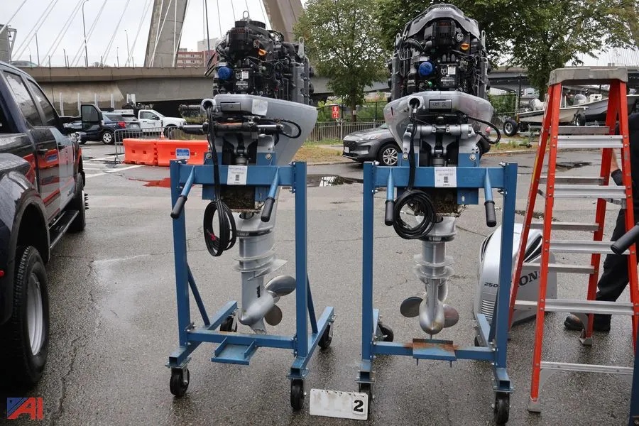 (2) Honda 250HP Outboard Engines