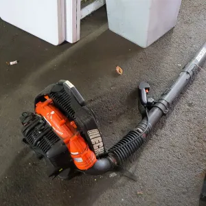 Echo Professional-Grade, Tube-Mounted Throttle Gas Backpack Leaf Blower