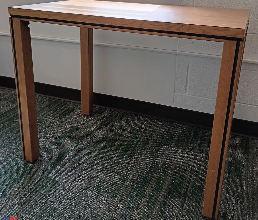 Small Desk/Table