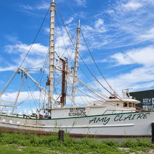 "AMY CLAIRE" 2000 STEEL HULL 95’ X 25’ / 850 HP FISHING VESSEL