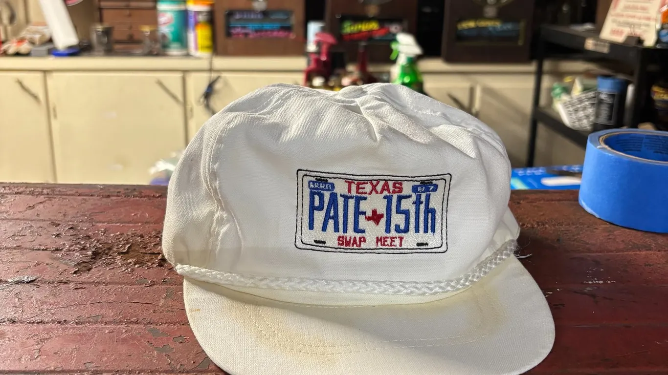 40+ YEAR OLD PATE TEXAS SWAP MEET BASEBALL CAP