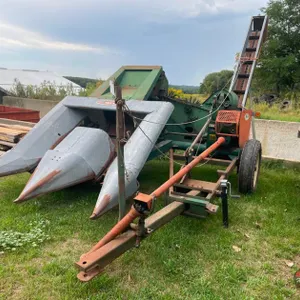 New Idea 324 2 Row Corn Picker