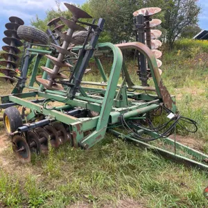 John Deere 230 Disk