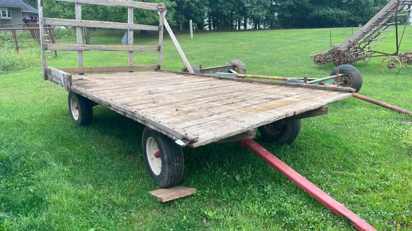 16ft Flatbed Wagon