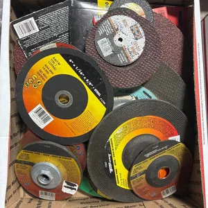 LOT OF FORNEY AND OTHER GRINDING/CUTTING WHEELS