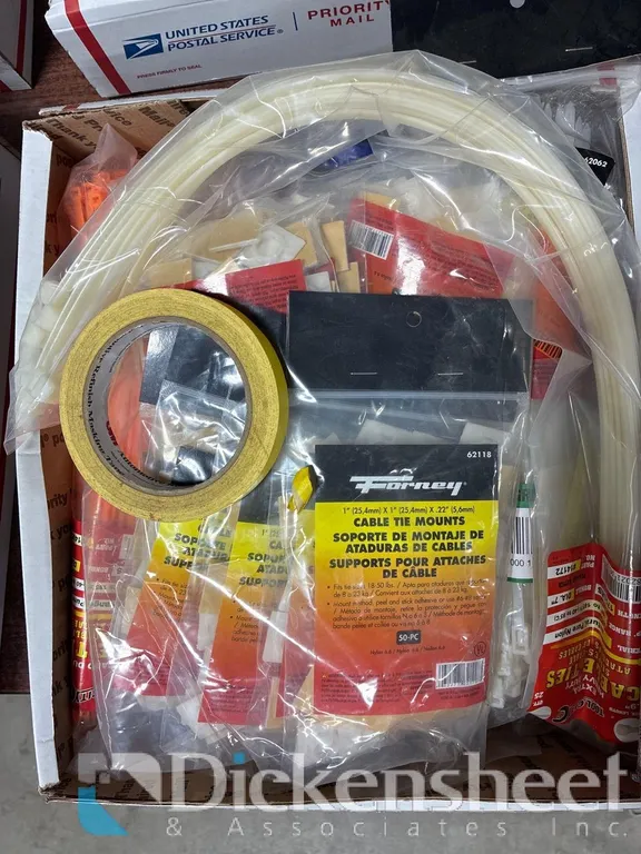 LOT WITH FORNEY CABLE TIE MOUNTS & TIES